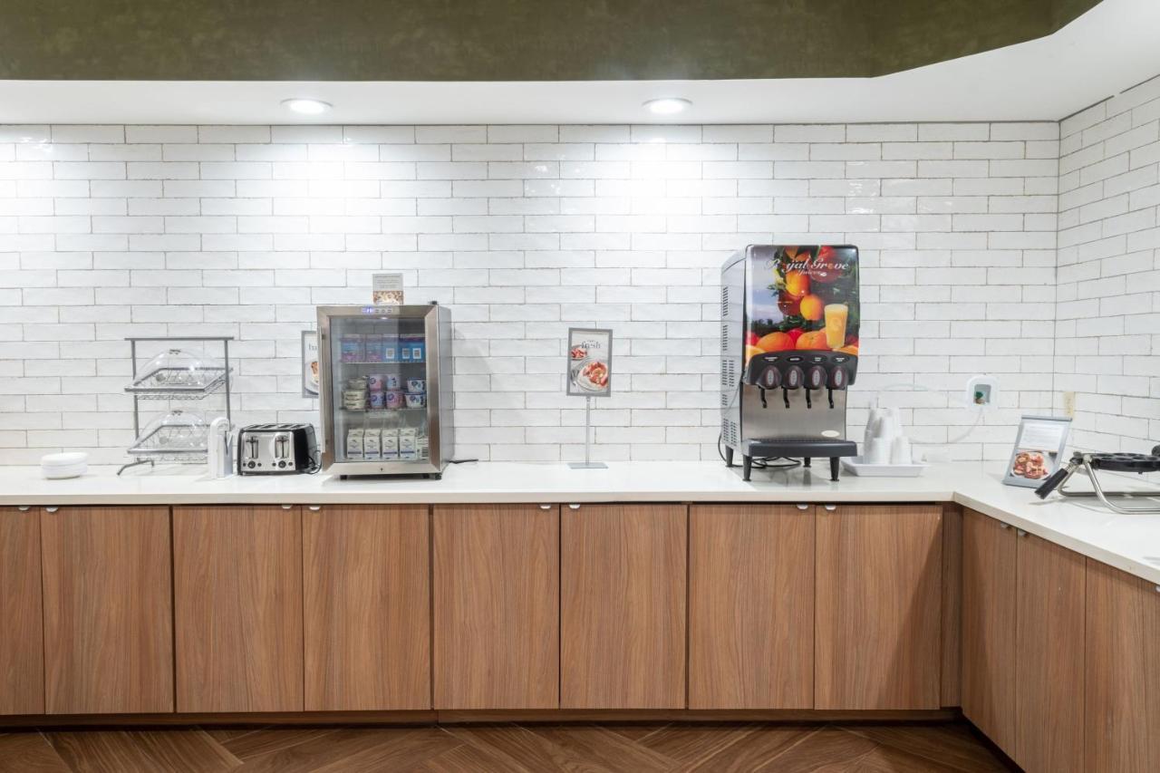 Fairfield Inn & Suites דנטון מראה חיצוני תמונה