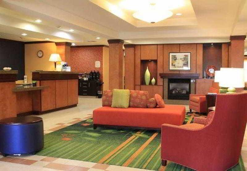 Fairfield Inn & Suites דנטון מראה חיצוני תמונה